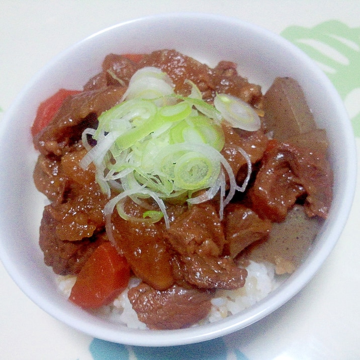 牛すじ丼＋＋